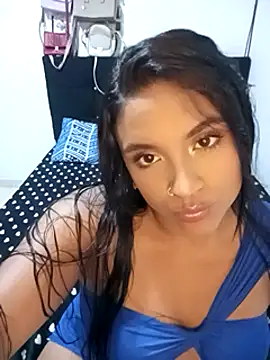 victoria roussee online show from February 22, 2025, 10:52 pm