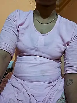 Sunita33 online show from February 19, 2025, 4:55 pm