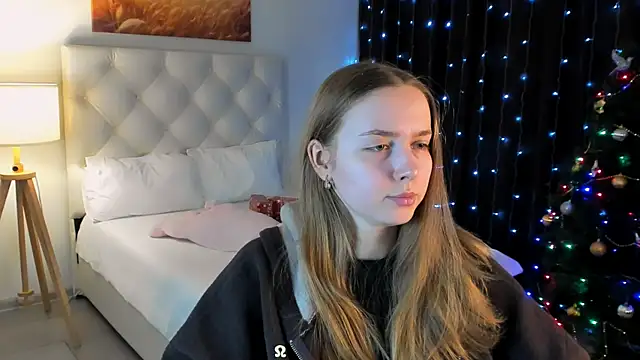 JenniferGraces online show from January 13, 2026, 12:54 pm