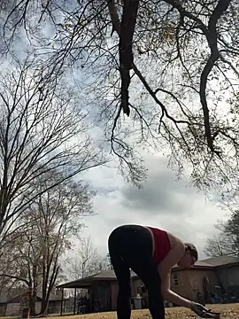 HTXBELLE online show from February 8, 2026, 6:22 pm