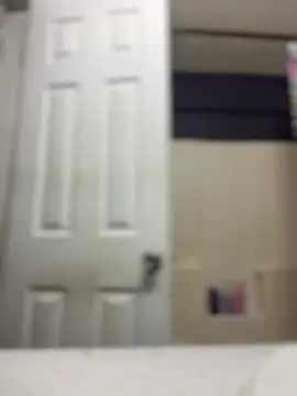 HTXBELLE online show from April 22, 2026, 6:42 pm