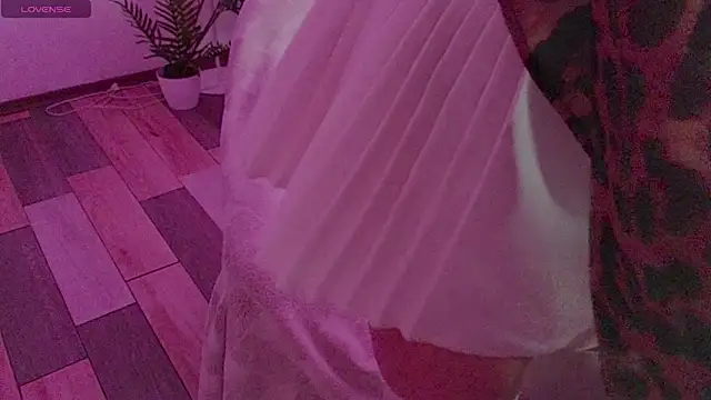 baby debbie online show from December 19, 2025, 10:17 pm