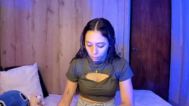 TANIA 06 online show from April 22, 2026, 1:12 pm