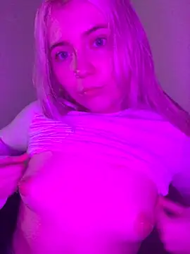 Blondie Sofia Essexbabe online show from March 5, 2026, 10:17 pm