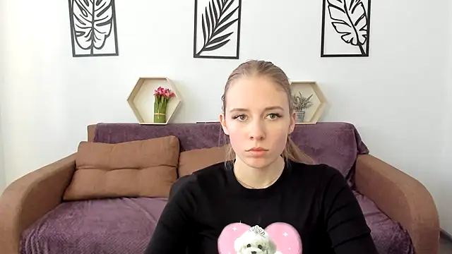 AnnNorriss online show from March 21, 2025, 11:12 am