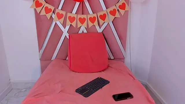 Emily-Carter online show from February 12, 2026, 9:21 pm