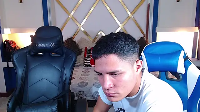 SaraClub JY online show from February 26, 2025, 8:22 pm