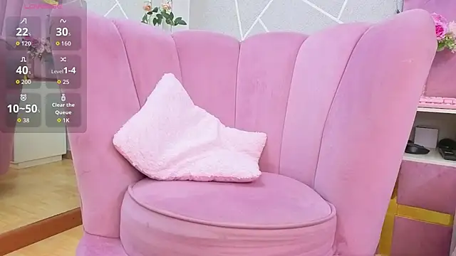 EmmyCortez online show from November 26, 2025, 11:55 am