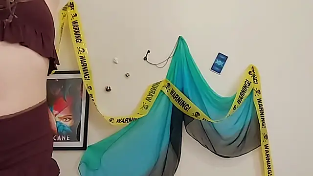 Elise Nyx online show from November 9, 2025, 2:26 pm