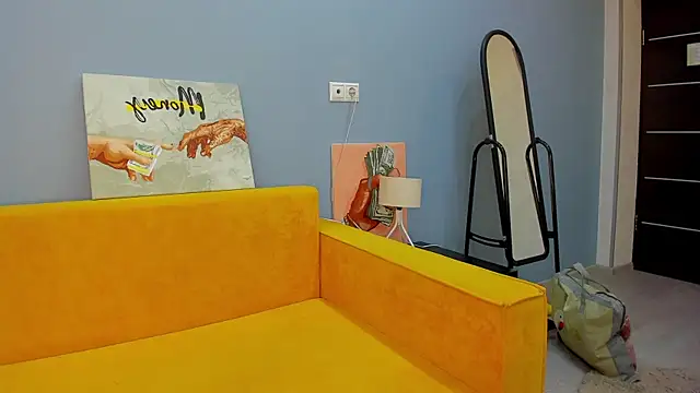 Sandra Wi1son online show from February 24, 2026, 1:36 am