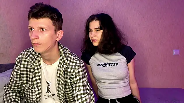 baby lesi online show from September 9, 2025, 3:11 pm