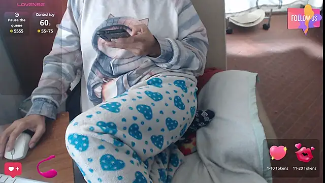 Sexyqueen mature  online show from March 11, 2025, 2:51 pm