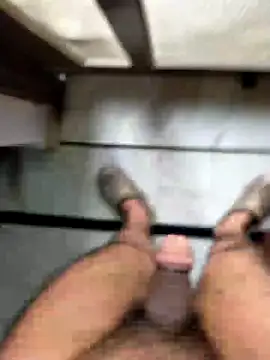 kris478 online show from November 21, 2025, 8:35 am