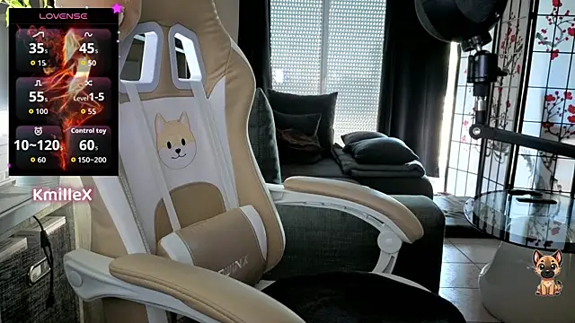 KmilleX online show from November 4, 2025, 10:36 am