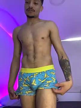 eross chipre  online show from November 14, 2025, 4:49 pm