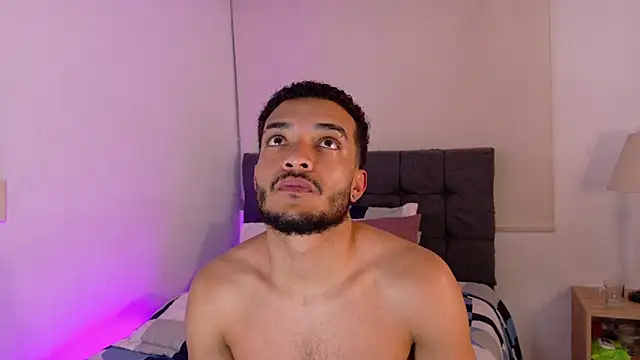 eross chipre  online show from April 12, 2026, 12:59 am