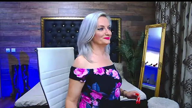 LadyTouch online show from March 17, 2025, 11:54 pm