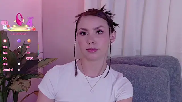 Celeste 99 online show from March 19, 2026, 2:48 am