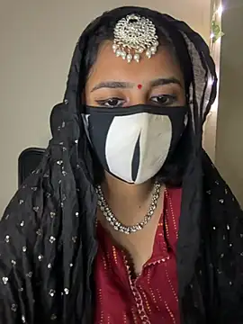 Dishasarmaa05 online show from February 10, 2026, 7:40 pm