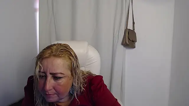 Mature 2025 online show from September 28, 2025, 2:22 pm