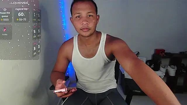 Gooss cum online show from October 24, 2025, 3:25 am