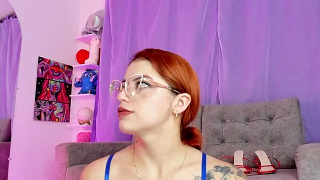 MelaniJhonson online show from April 23, 2026, 2:35 am