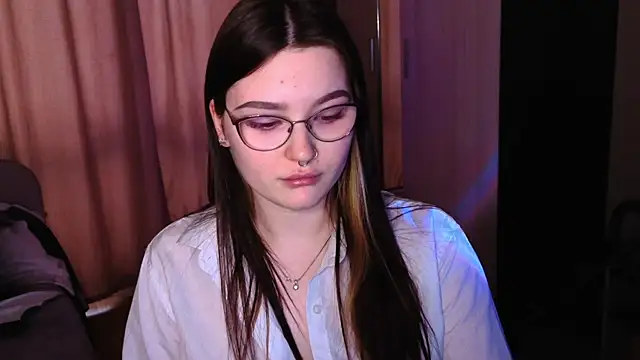 milliedoll online show from April 23, 2026, 12:29 pm