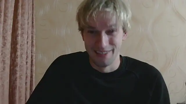 Snapshot of frama666 chatting on June 1, 2026, 8:54 pm frama666 online show from June 1, 2026, 8:54 pm