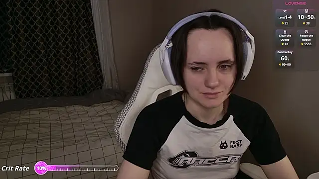 Luna Loveee online show from March 2, 2026, 3:52 am