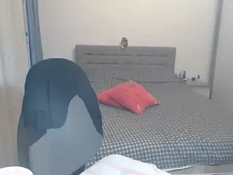 MatureDiana online show from February 7, 2025, 3:45 am