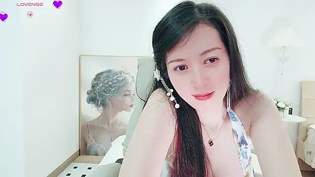 Dazzlebean online show from March 13, 2026, 5:19 pm