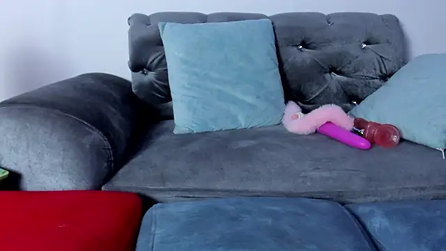 venezolanacute01  online show from March 22, 2026, 6:17 am