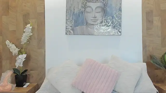 Snapshot of Lucia_Brown_ chatting on June 9, 2026, 9:48 pm Lucia Brown online show from June 9, 2026, 9:48 pm