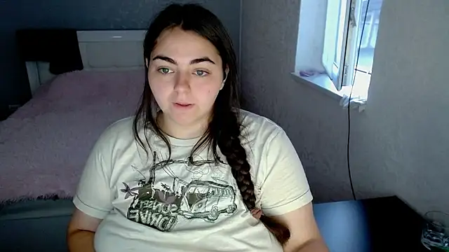 Snapshot of kitsune_8 chatting on July 15, 2026, 3:23 am kitsune 8 online show from July 15, 2026, 3:23 am
