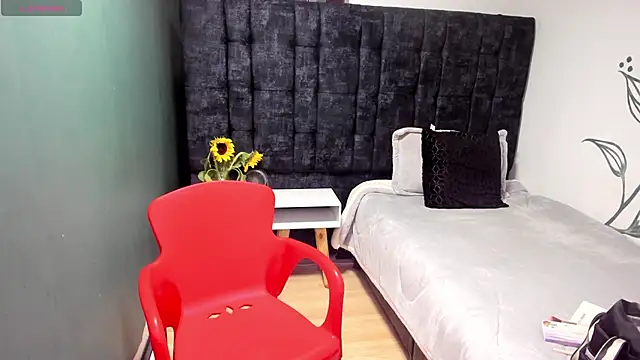 Natasha rose   online show from February 2, 2026, 10:08 pm