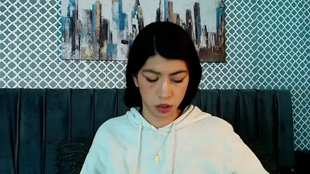 Cassie bloom online show from October 11, 2025, 4:01 am