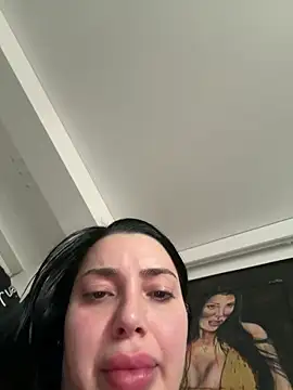 Mia Splash online show from March 16, 2026, 1:04 pm