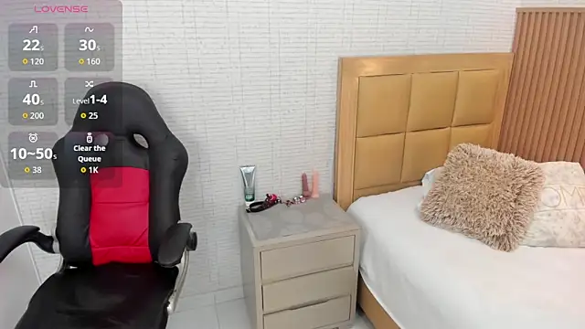 MEGANZARICK online show from September 18, 2025, 12:40 pm