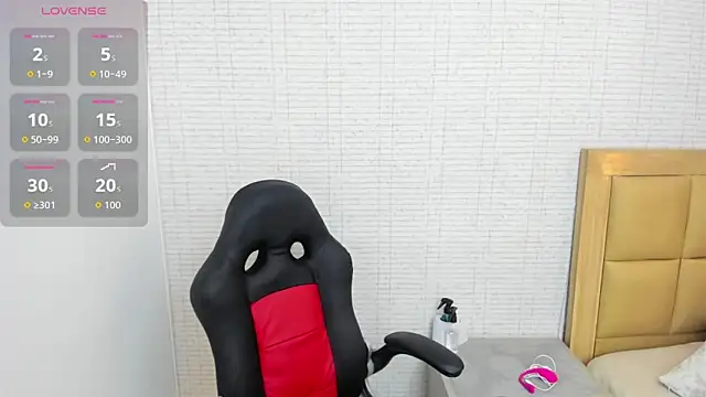 MEGANZARICK online show from September 19, 2025, 12:39 pm