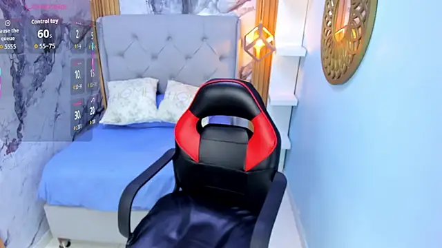 MEGANZARICK online show from October 15, 2025, 12:38 pm