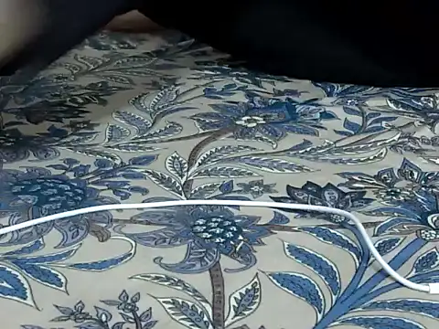 Snapshot of 9inch_hard chatting on January 12, 2026, 8:47 pm 9inch hard online show from January 12, 2026, 8:47 pm