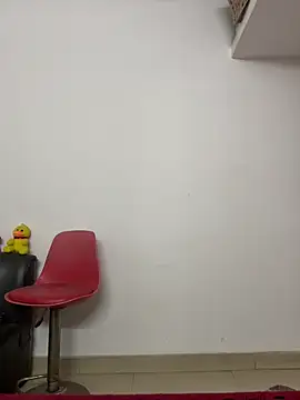 Snapshot of 9inch_hard chatting on March 13, 2026, 5:47 am 9inch hard online show from March 13, 2026, 5:47 am