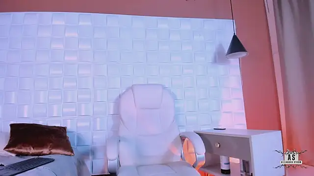 Snapshot of AlejandroStormm chatting on February 24, 2025, 11:52 pm AlejandroStormm online show from February 24, 2025, 11:52 pm