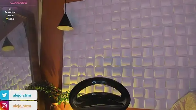 Snapshot of AlejandroStormm chatting on March 19, 2025, 11:57 pm AlejandroStormm online show from March 19, 2025, 11:57 pm