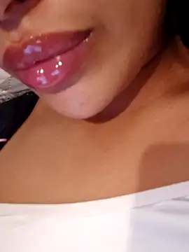 Sexlove1xo online show from October 13, 2025, 3:01 pm