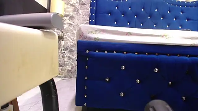 miha sex91 online show from December 5, 2025, 12:25 pm