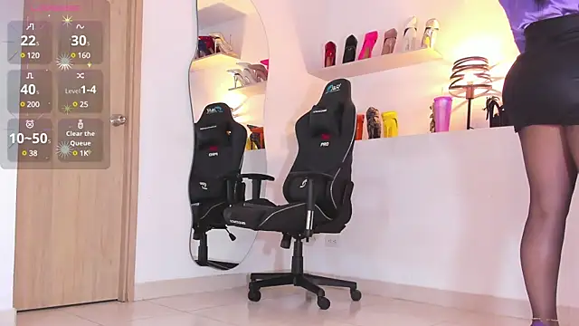 Camillevegas online show from March 14, 2025, 3:15 am