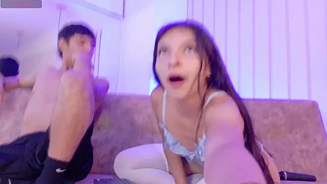 sheylawood online show from April 22, 2026, 2:14 am