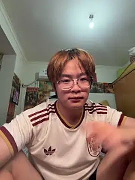 Snapshot of Anson0722 chatting on June 7, 2026, 12:42 pm Anson0722 online show from June 7, 2026, 12:42 pm