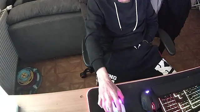 DerGeileLoveboy online show from October 23, 2025, 10:36 am